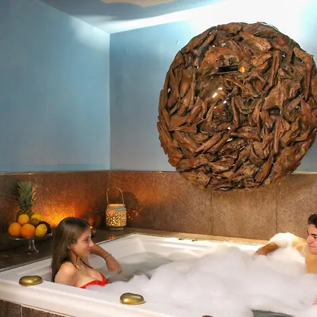 Hotel Tonnara 4*