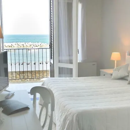 Hotel Tonnara