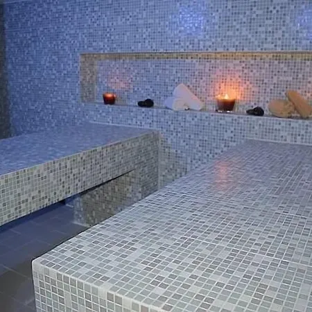 Отель Tonnara 4*